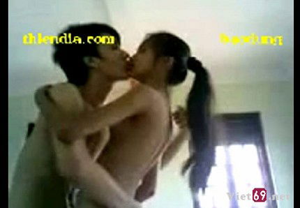 Clip sex của 2 em học sinh Lào Cai